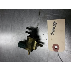 91E058 Vacuum Switch From 1996 Nissan Maxima  3.0